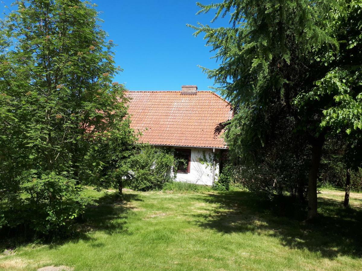 Vila Dom Kolo Rewala Paprotno Exteriér fotografie