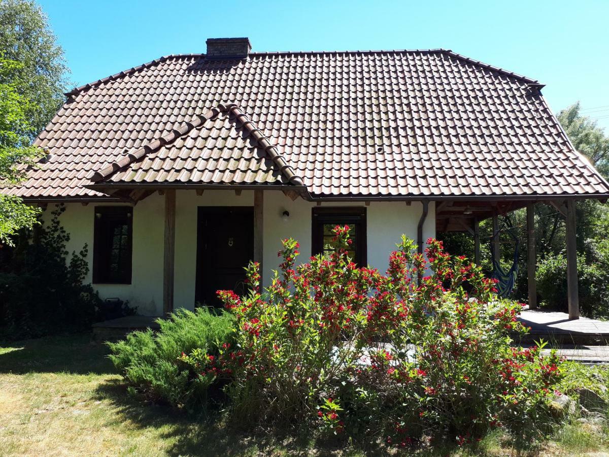 Vila Dom Kolo Rewala Paprotno Exteriér fotografie
